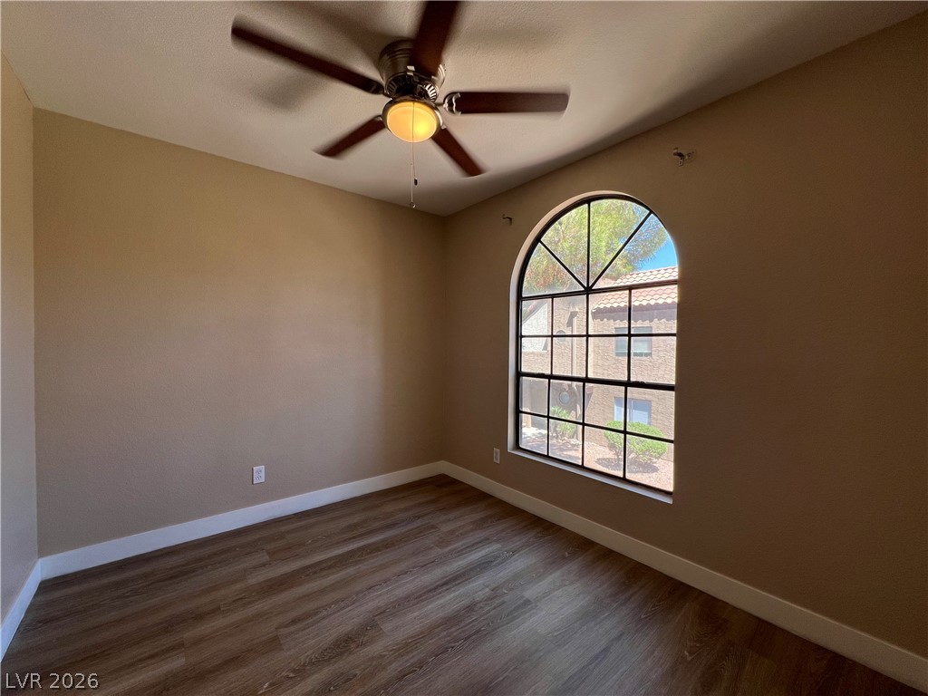 Photo 12 of 35, 2982 Juniper Hills Boulevard #201