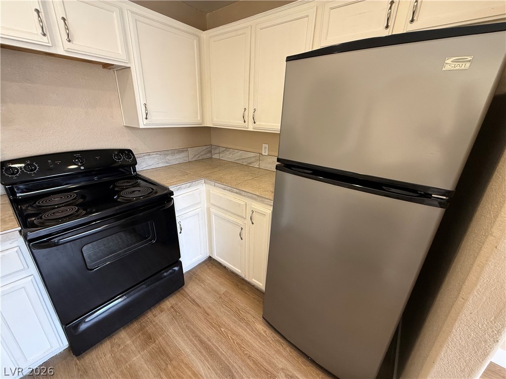 Photo 4 of 2982 Juniper Hills Boulevard #201