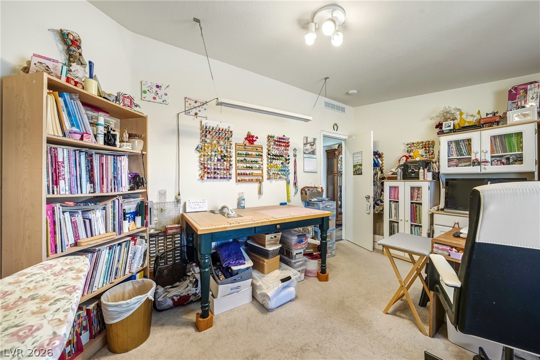 Photo 33 of 48, 1535 E Pumice Avenue