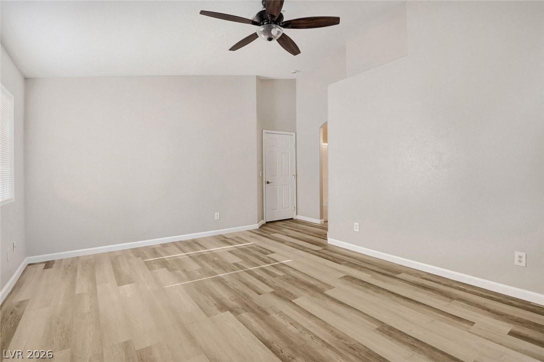 Photo 22 of 33, 7116 Overhill Avenue