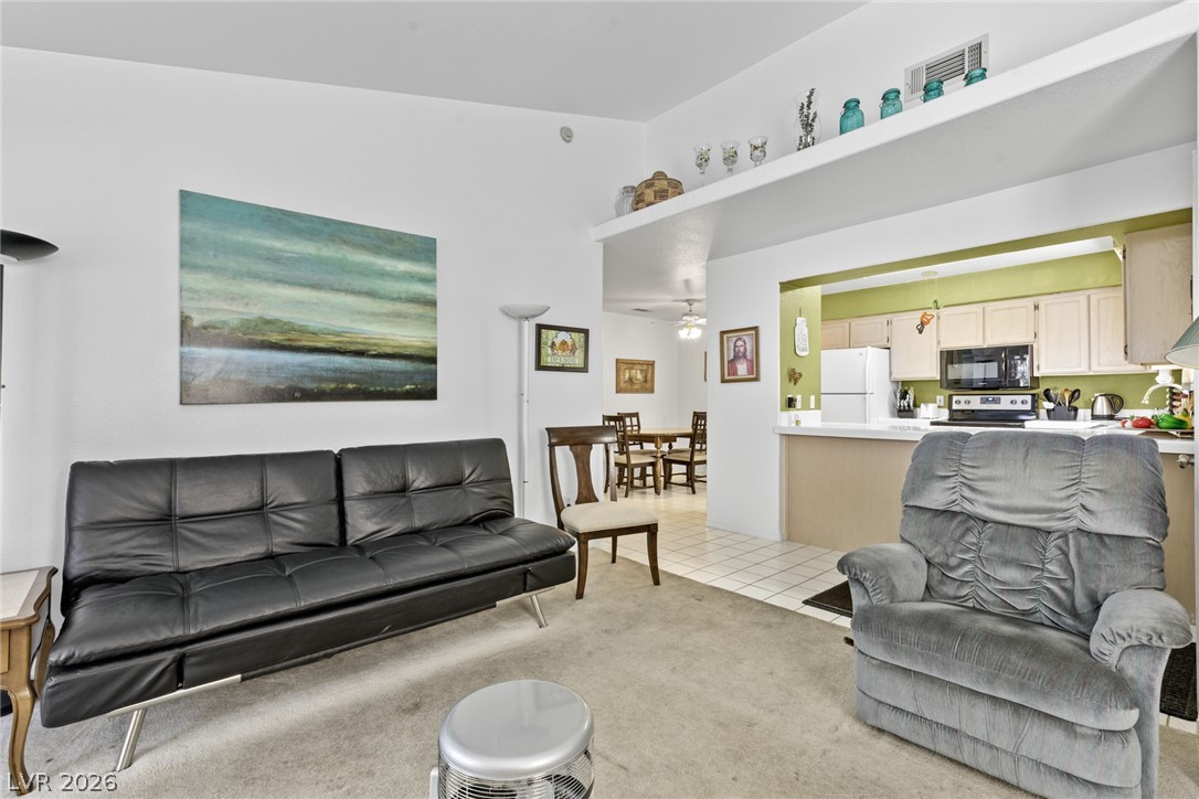 Photo 10 of 24, 2725 S Nellis Boulevard #2137