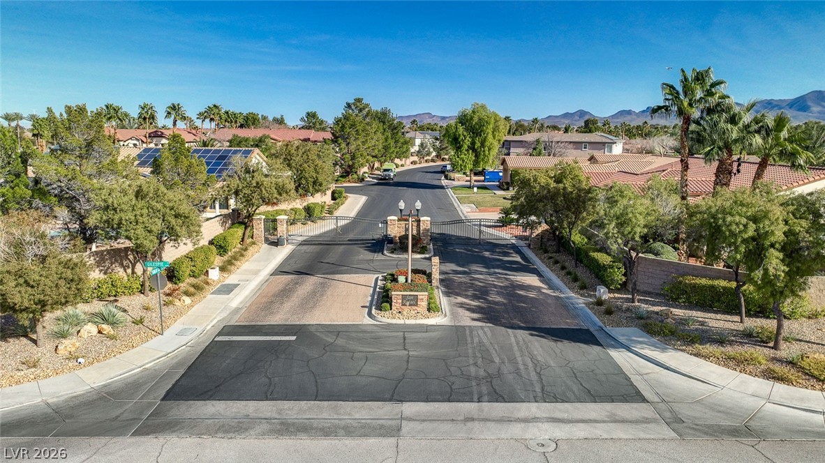 Photo 3 of 10798 Chillingham Drive
