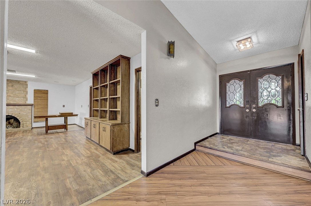 Photo 5 of 6975 Obannon Drive