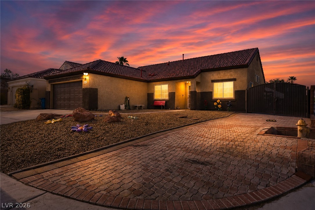 2402 White Sails Court, North Las Vegas 89031