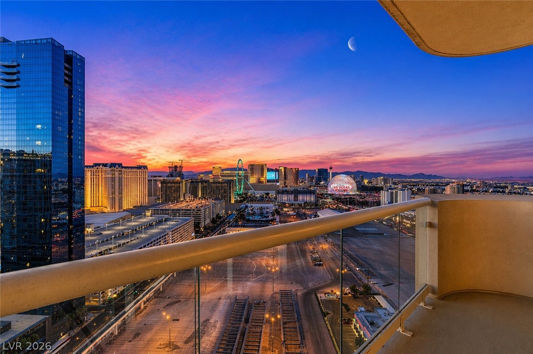 125 E HARMON Avenue #805 & 807, Las Vegas