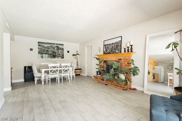 Photo 10 of 37, 5445 El Roble Court