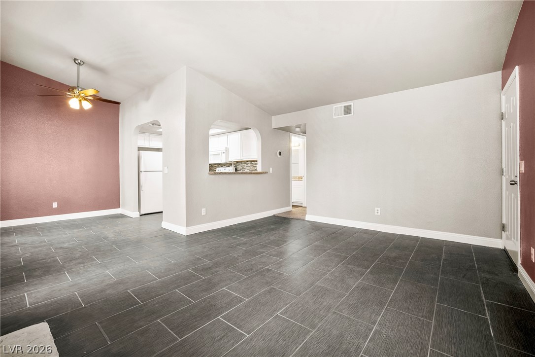 Photo 7 of 23, 3311 Sunfish Drive #D