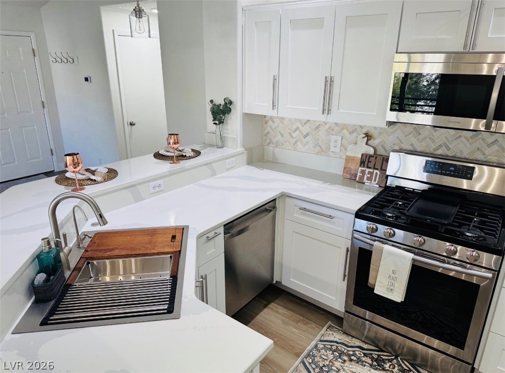 Photo 12 of 26, 7905 Ryandale Circle #201