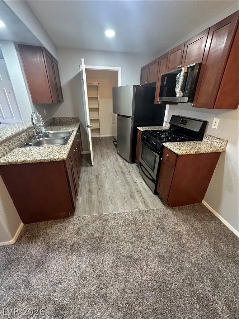 Photo 9 of 28, 2120 Ramrod Avenue #1924