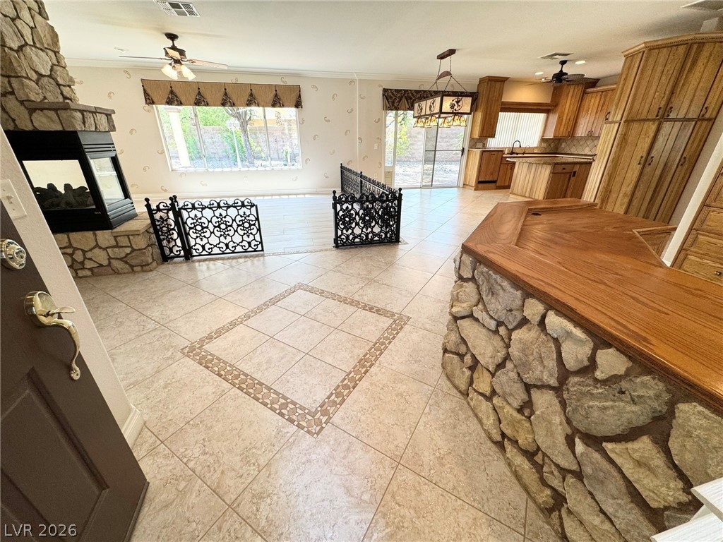 Photo 7 of 28, 3005 Walnut Park Court
