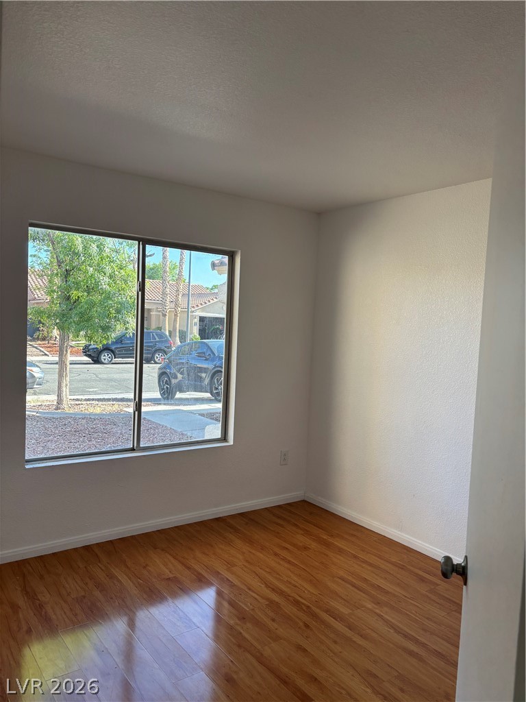 Photo 4 of 1110 Sport Of Kings Avenue