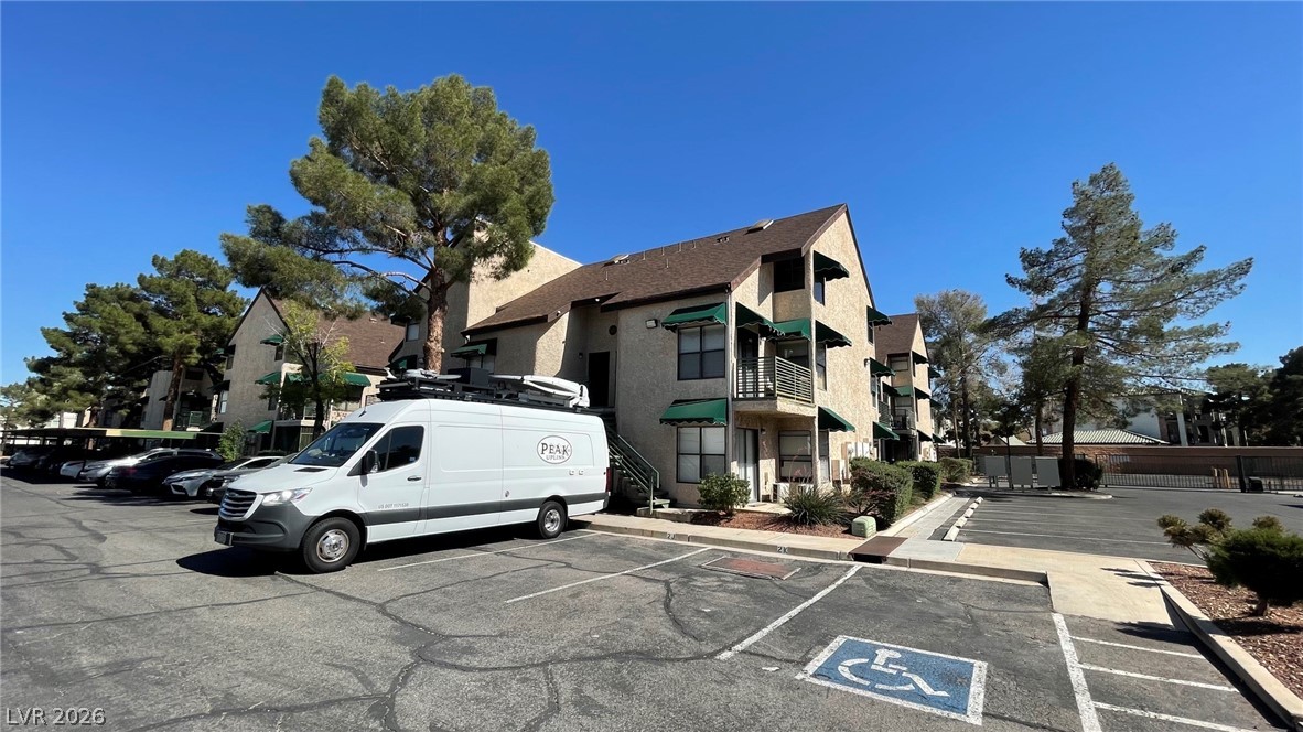 500 Elm Drive #203, Las Vegas 89169