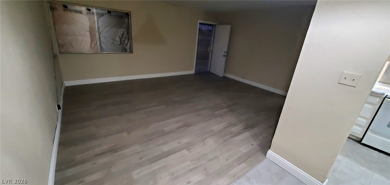 Photo 7 of 9, 1400 Joshua Way