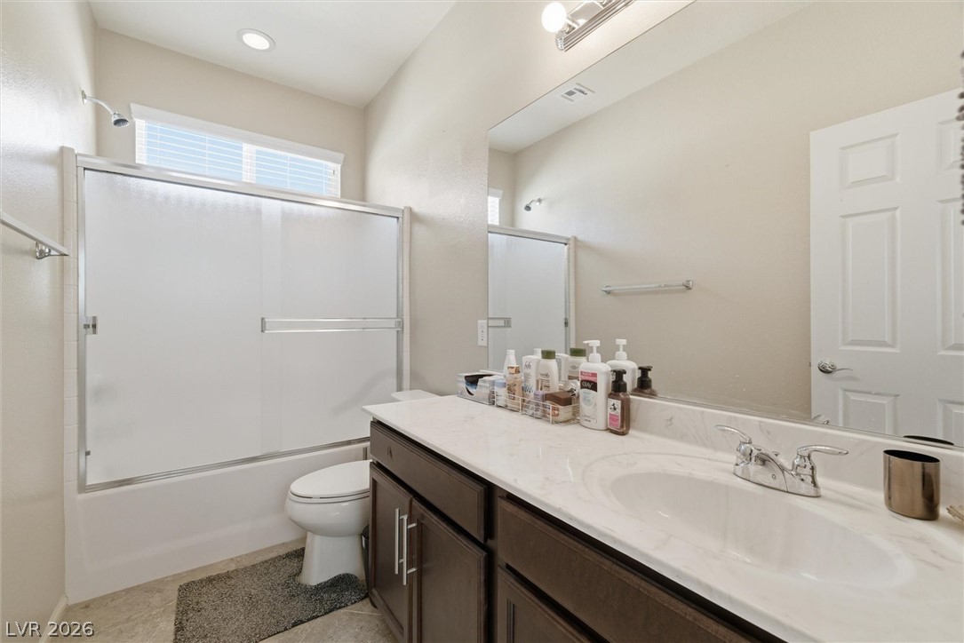 Photo 7 of 32, 5249 Lilia Avenue