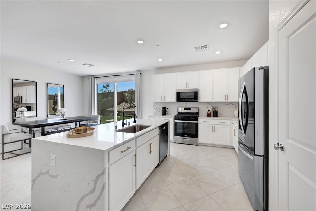 Photo 14 of 46, 3001 Gallarate Drive