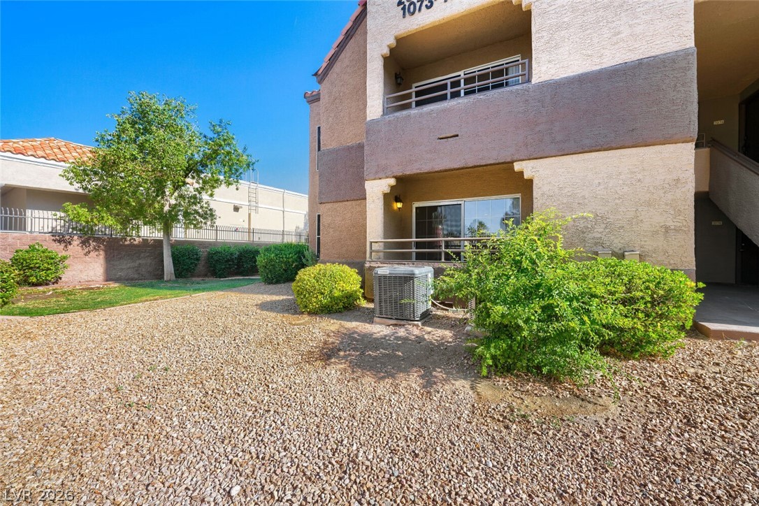 Photo 11 of 28, 2200 S Fort Apache Road #1073