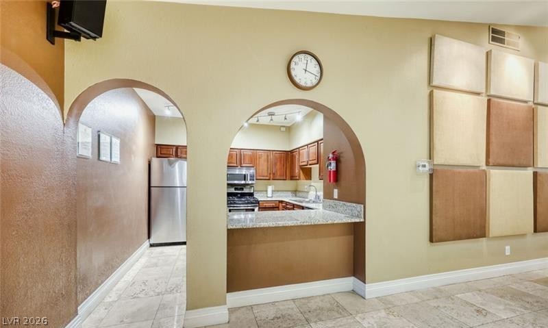 Photo 17 of 28, 2200 S Fort Apache Road #1073