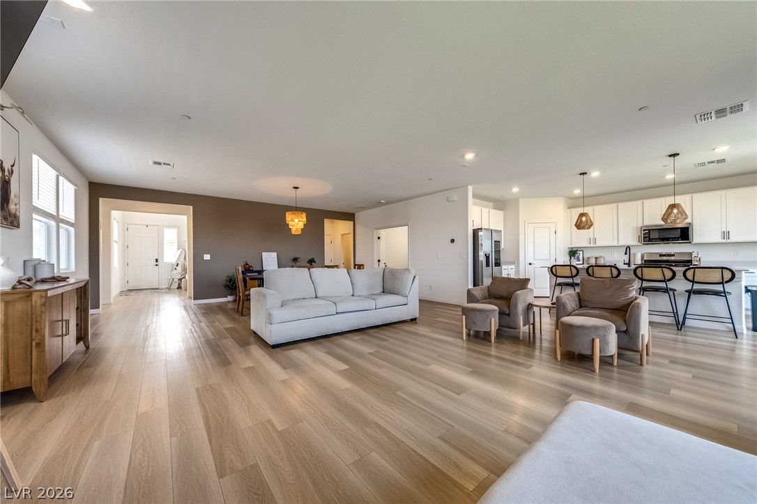 Photo 15 of 62, 2741 Gallarate Drive