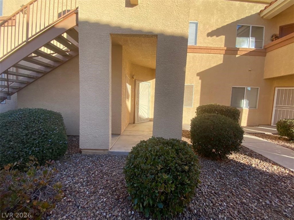 Photo 21 of 24, 1050 E Cactus Avenue #1080