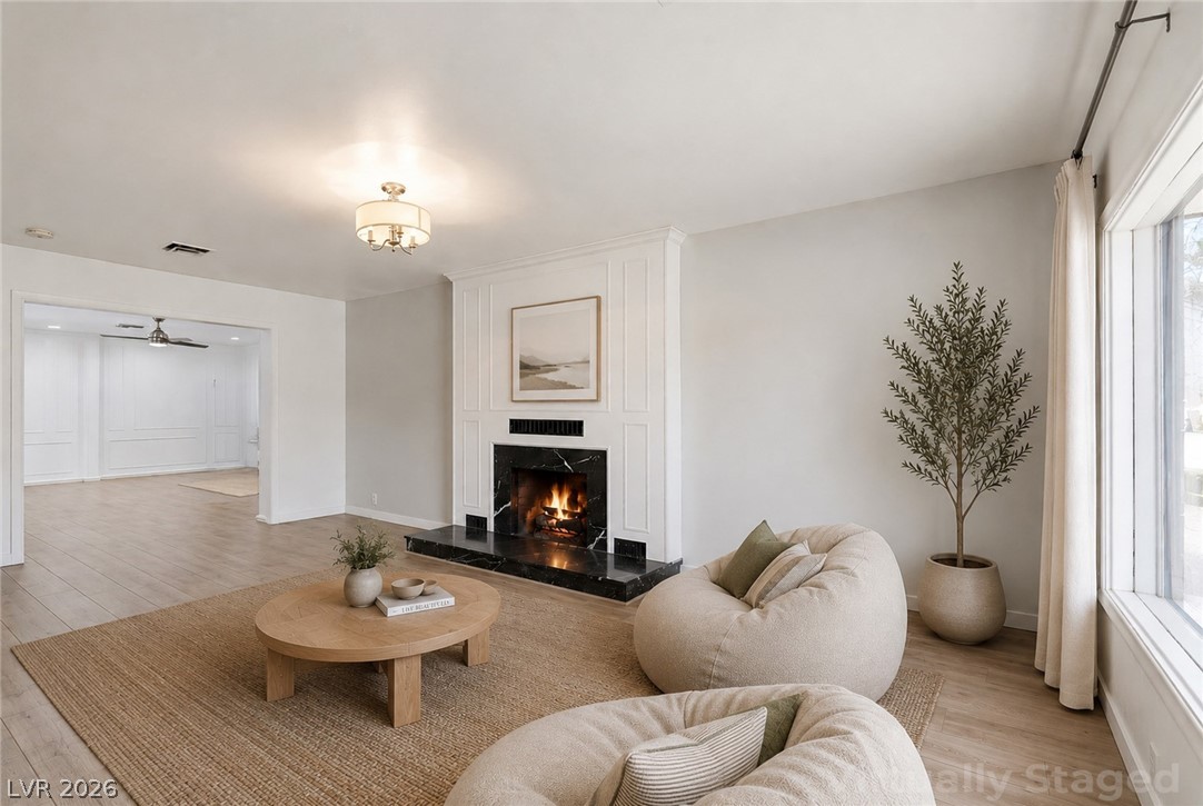 Photo 8 of 63, 909 Canosa Avenue