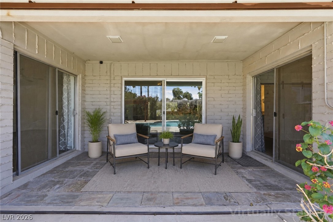 Photo 14 of 63, 909 Canosa Avenue