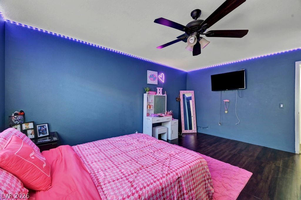 Photo 28 of 34, 7600 Cromberg Avenue #201