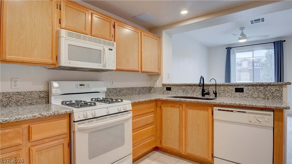 Photo 6 of 41, 10180 Delray Beach Avenue #102
