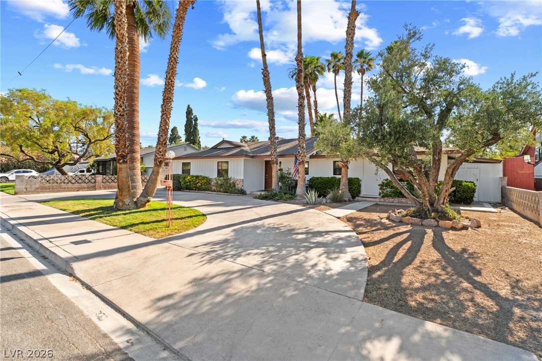 1212 Westlund Drive, Las Vegas 89102
