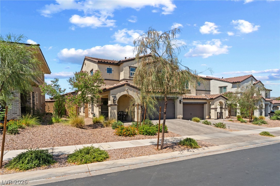 330 Bay Village Place, Henderson 89011