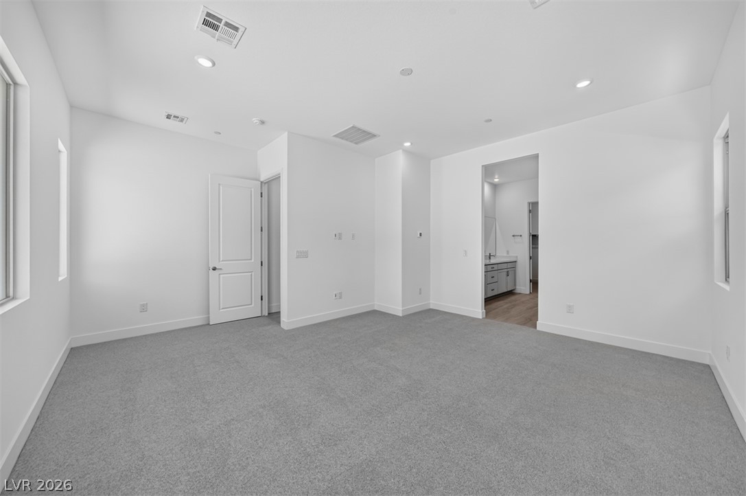 Photo 4 of 382 Tigullio Avenue