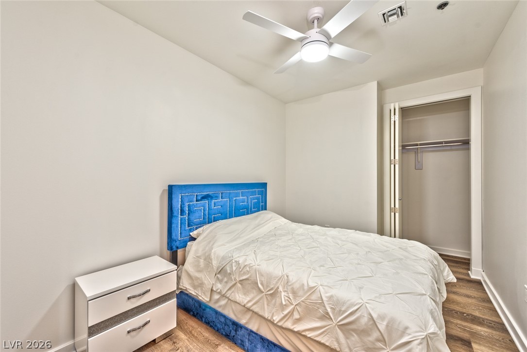 Photo 7 of 27, 4575 Dean Martin Drive #805