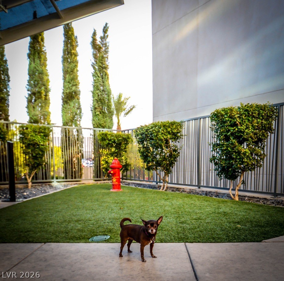 Photo 18 of 27, 4575 Dean Martin Drive #805