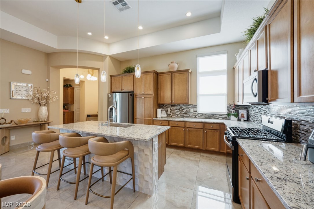 Photo 11 of 38, 9926 Regency Canyon Way