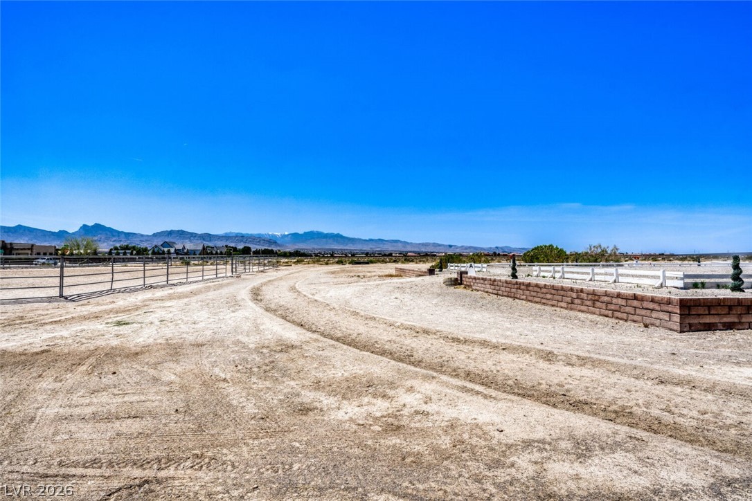 Photo 7 of 11, 2 Acres Horse & Torrey Pines
