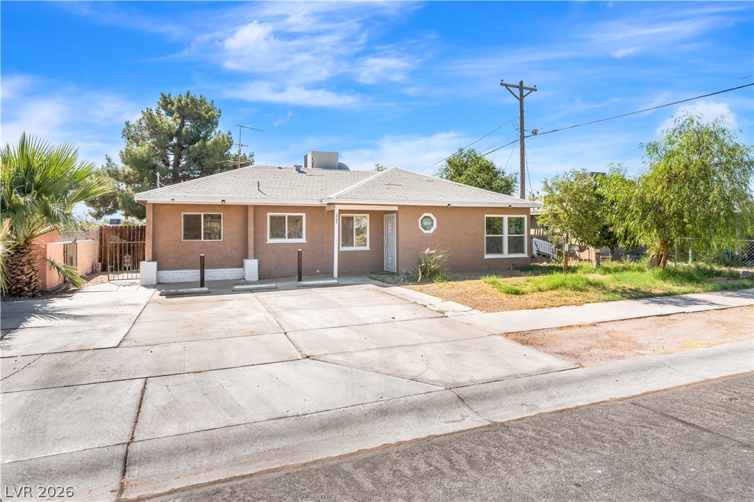 203 Earl Street, Las Vegas 89101