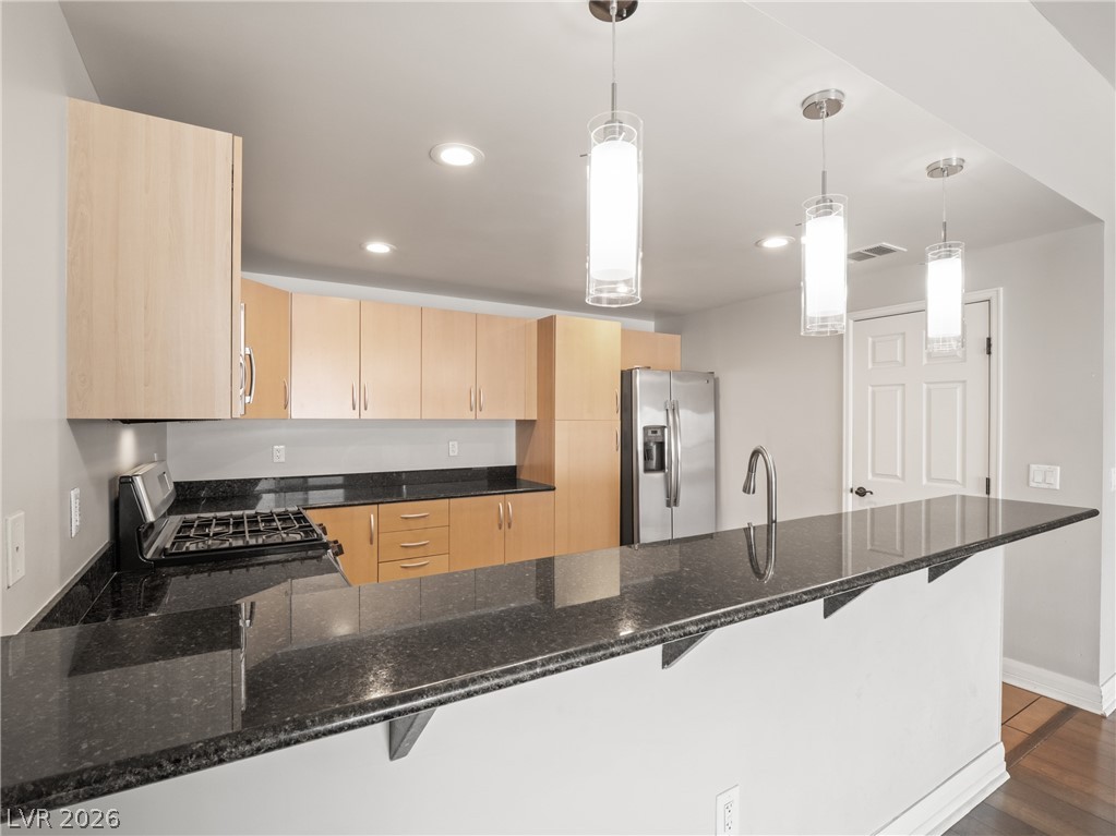 Photo 6 of 40, 150 Las Vegas Boulevard #2512