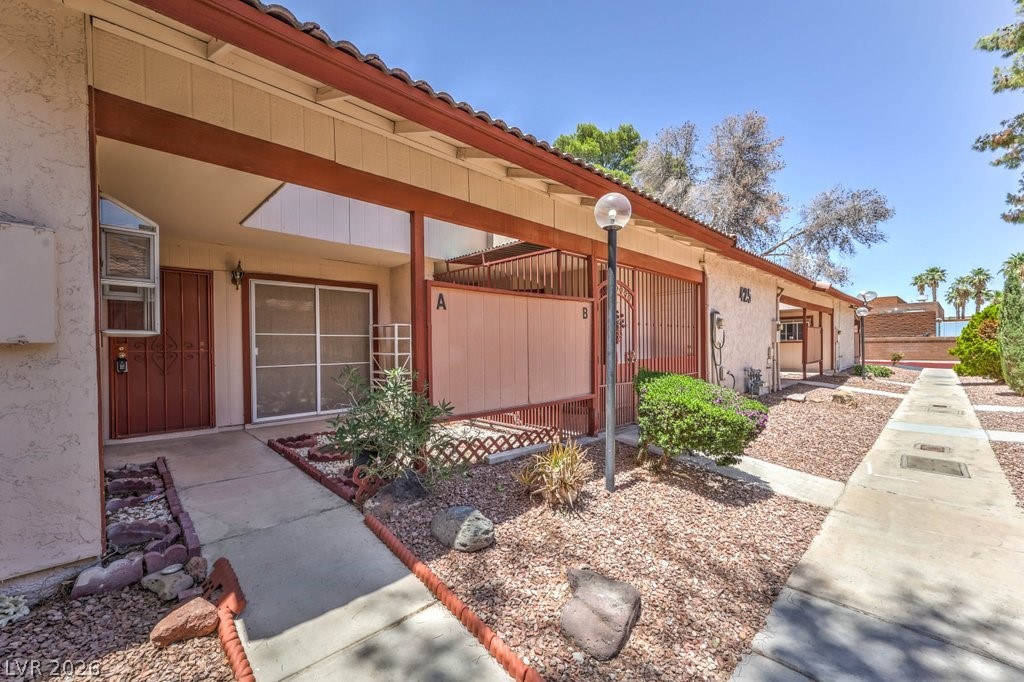 425 N Lamb Boulevard #A, Las Vegas 89110
