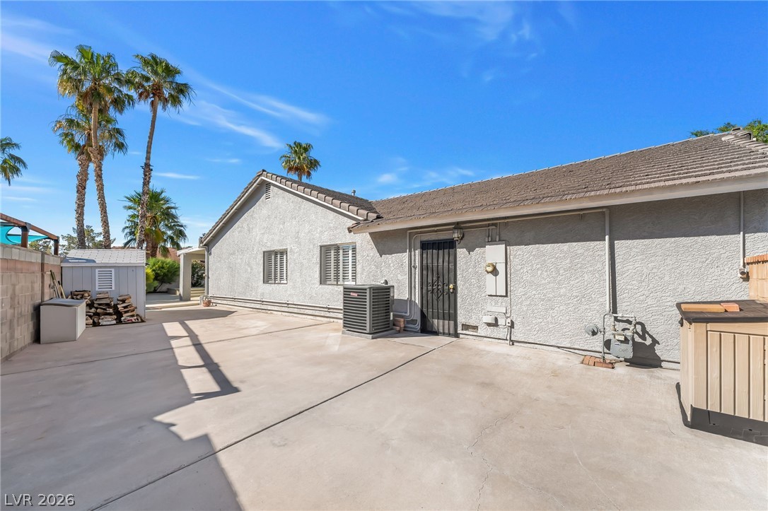 Photo 43 of 46, 3181 Shadow Bluff Avenue