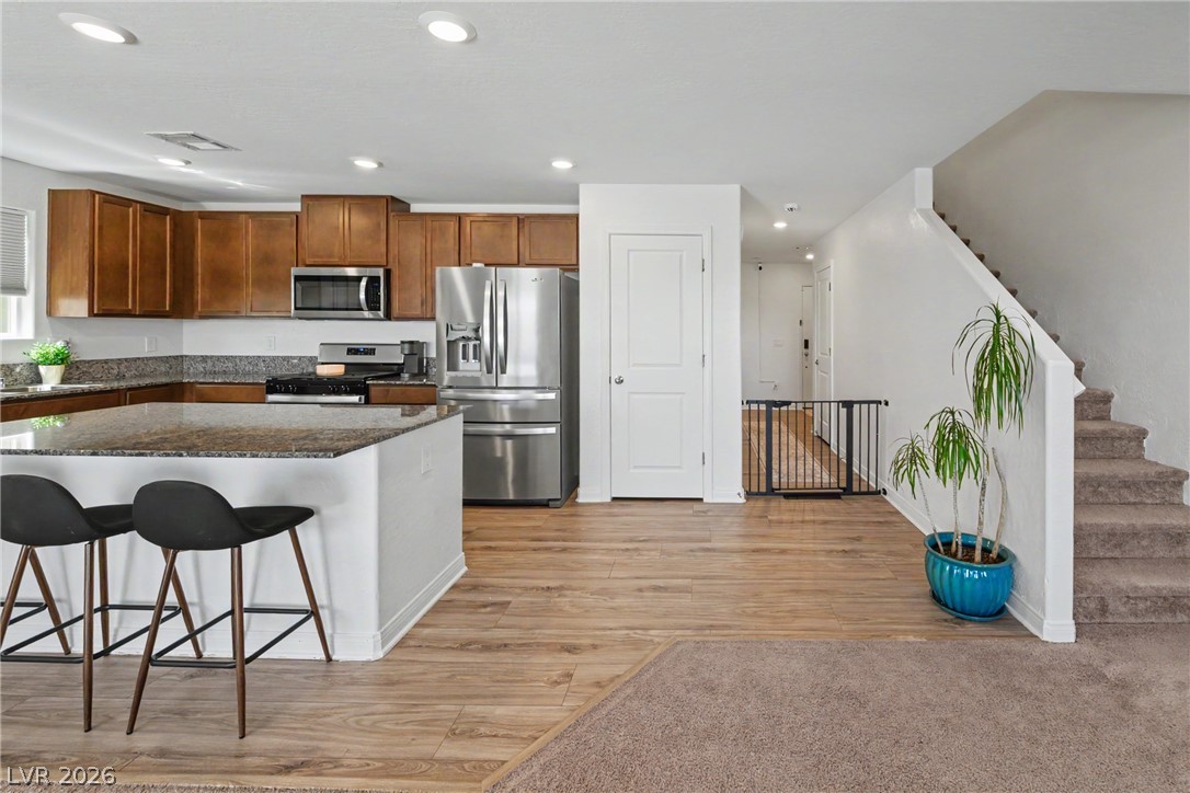 Photo 4 of 6860 Toros Street