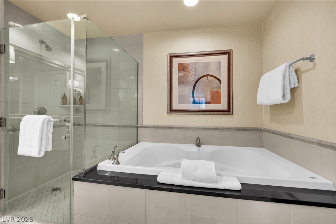 Photo 32 of 58, 125 E Harmon Avenue #2311