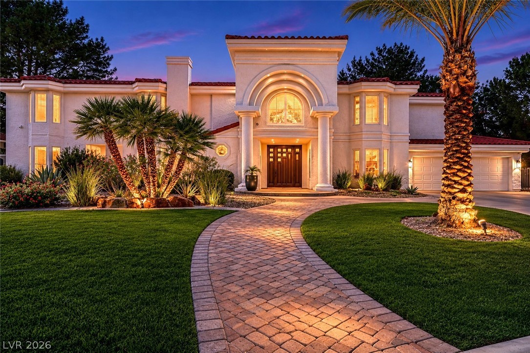 12 Congressional Court, Las Vegas 89113