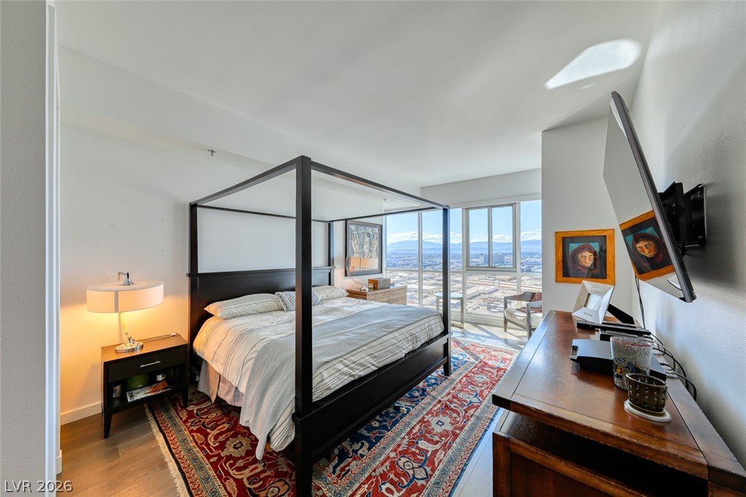 Photo 20 of 44, 4525 Dean Martin Drive #2806