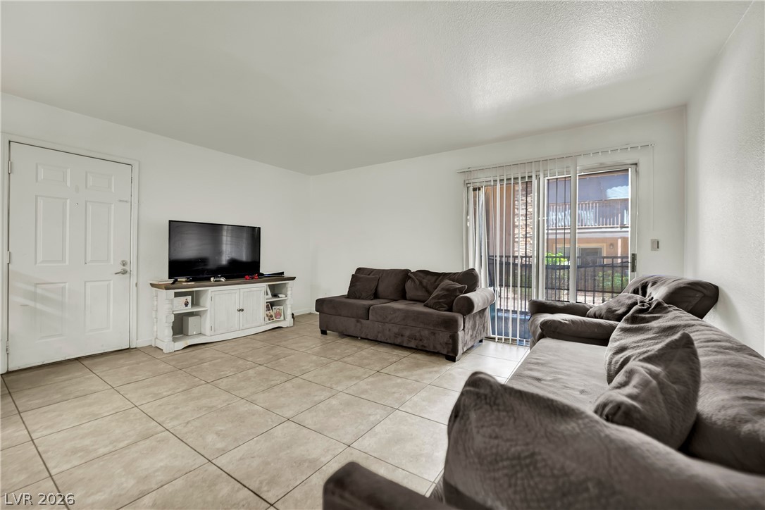 Photo 8 of 28, 4470 Sandy River Drive #57