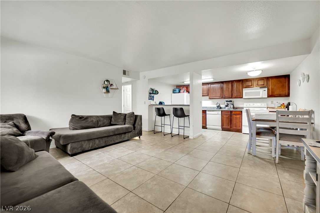Photo 10 of 28, 4470 Sandy River Drive #57