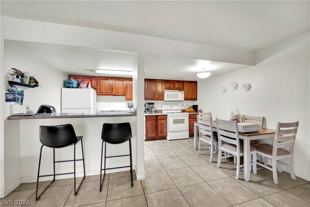 Photo 11 of 28, 4470 Sandy River Drive #57