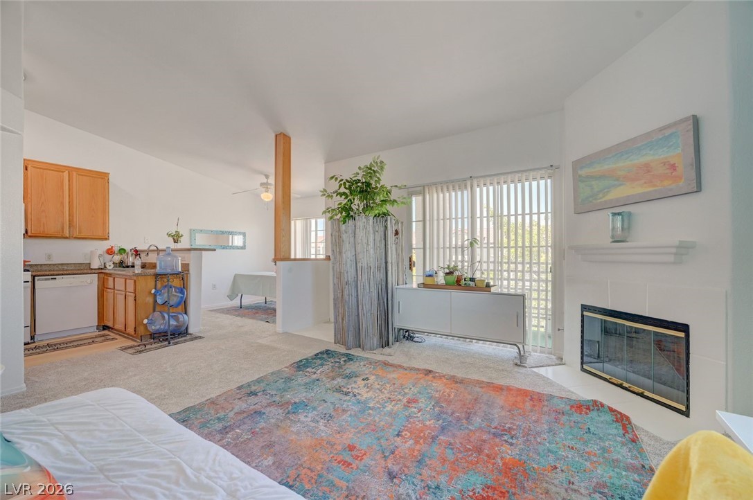 Photo 9 of 50, 3318 N Decatur Boulevard #2072
