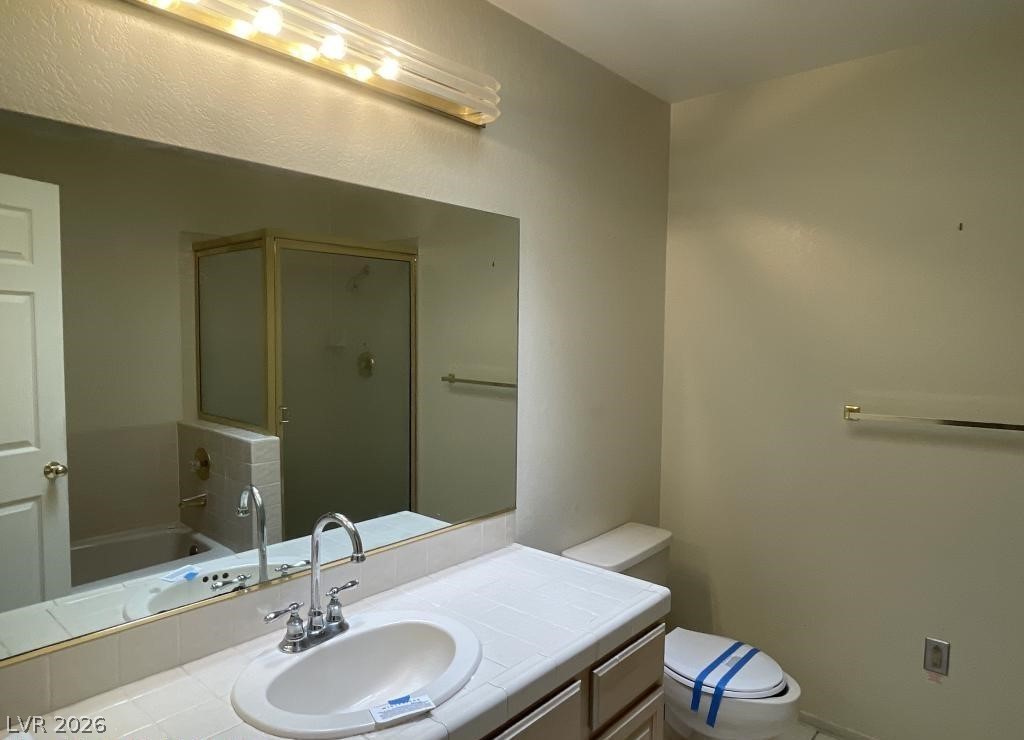 Photo 18 of 22, 2851 S Valley View Boulevard #1175