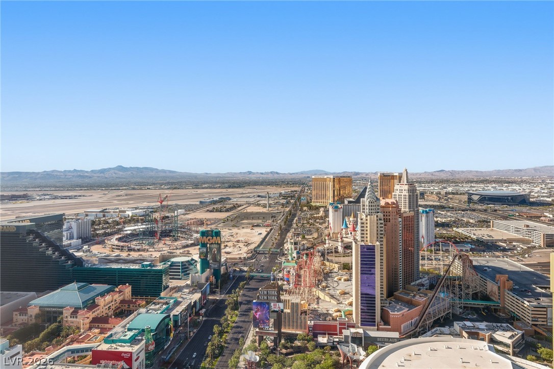 Photo 39 of 52, 3750 Las Vegas Boulevard #4303