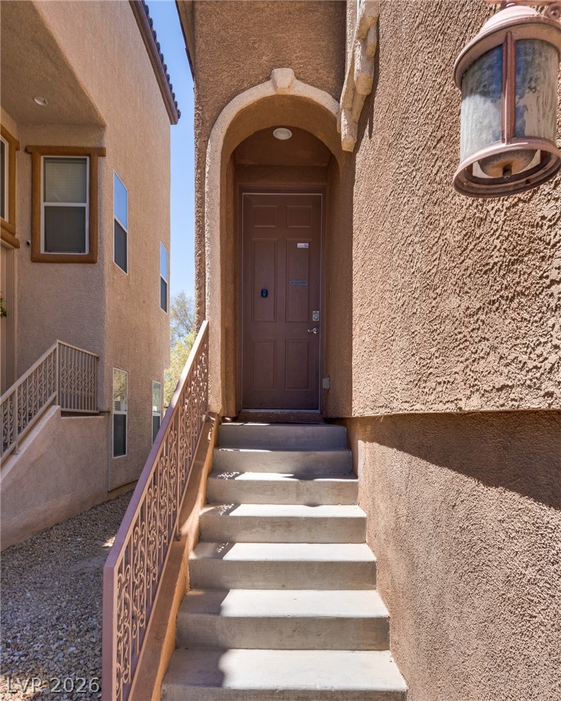 Photo 4 of 10817 Holmfield Street