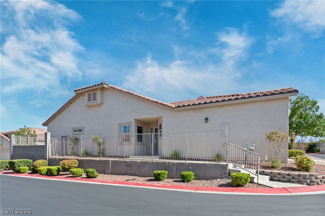 Photo 4 of 3352 Kylemore Street #103